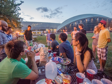 Evening barbecue with class of 2016 Summer Institute in Biomedical Informatics